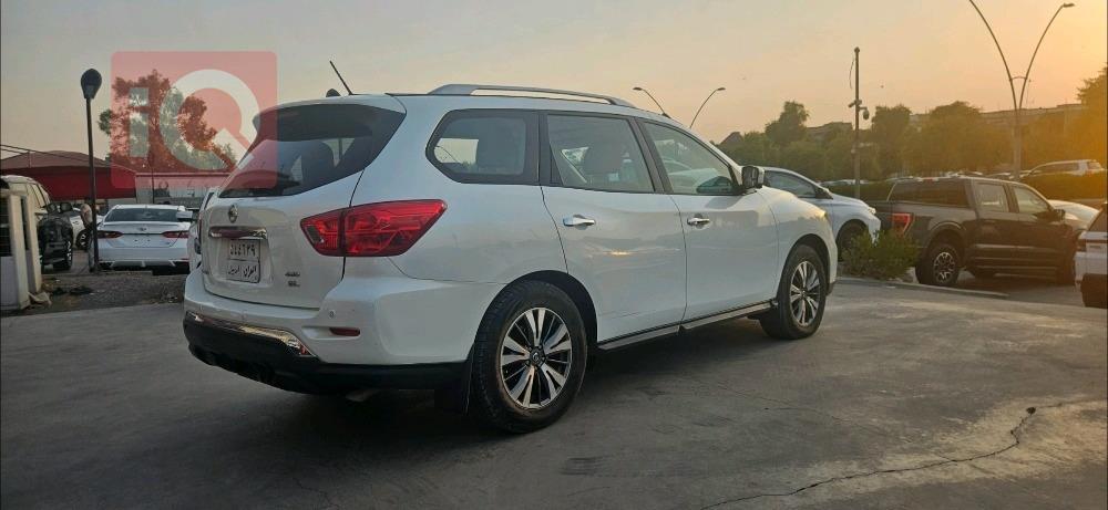 نيسان باثفايندر